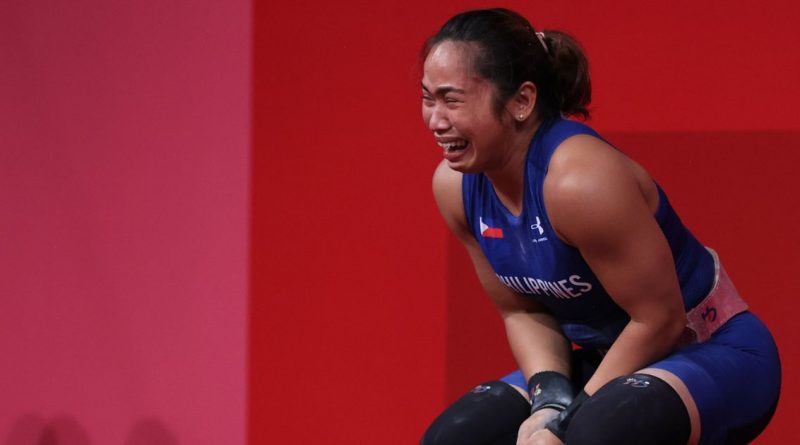 Philippines' first Olympic gold medalist nets £477k and house from government