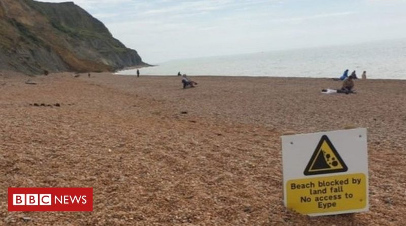 Cliff collapse at Eype beach prompts warning