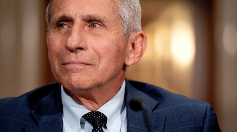 Fauci says he expects no new U.S. lockdowns despite surging delta cases