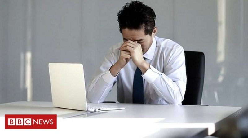 Young bankers told to stop complaining about hours