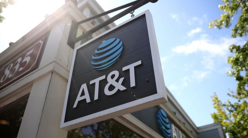 AT&T Soon Will Catch Up to Rival Verizon. The Stock Is a Buy.