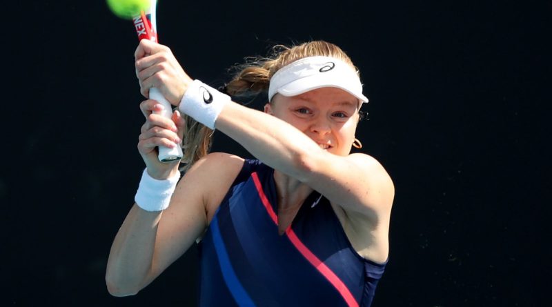 Harriet Dart reaches final round of Australian Open qualifying, while Dan Evans progresses to Sydney quarter-finals