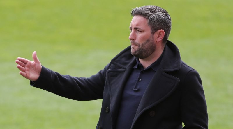 Sunderland sack head coach Lee Johnson following 6-0 defeat by Bolton in League One