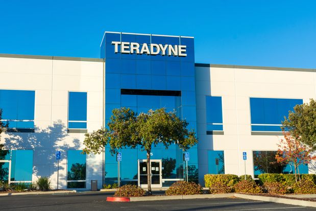 Teradyne Earnings Were Great. The Stock Is Getting Crushed on the Guidance.