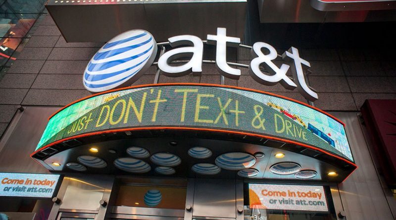 AT&T Stock Falls On Slashed Dividend, Spin Off Of WarnerMedia Stake