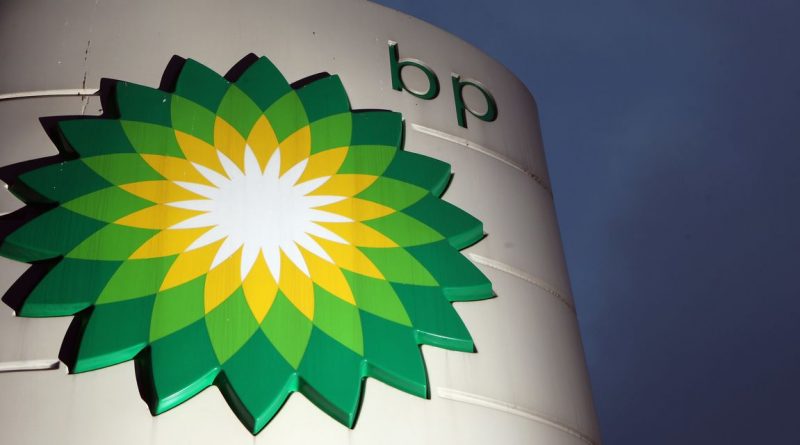 BP Stock Tumbles on Plans to Offload Stake in Russia’s Rosneft