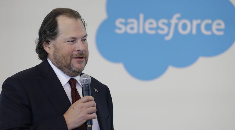 Salesforce tops $7 billion in quarterly revenue for first time, executives focusing on Slack instead of looking for new acquisitions