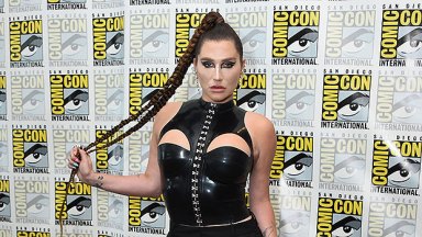 Kesha Channels ‘Xena’ In Black Latex Bustier At Comic-Con: Photos