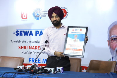 Satnam Singh Sandhu Chief Patron NID Foundation and Founder of  Chandigarh Welfare Trust launching the online registration portal for Free Multispeacility Health Camp for the citizens of city beautiful Chandigarh