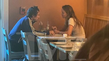 Harry Styles & Olivia Wilde Go Casual For Romantic Dinner Date At NYC Mexican Restaurant