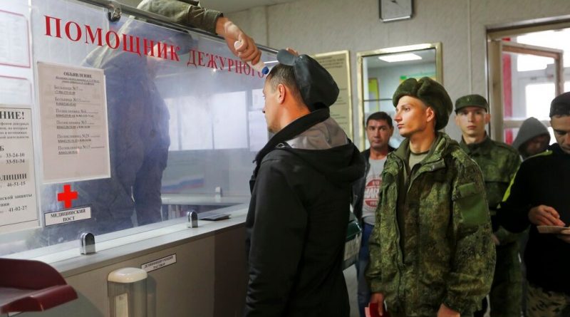Russian Exodus Grows Amid Fears Kremlin May Restrict Borders