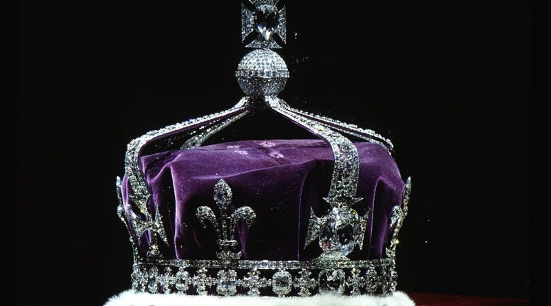 The crown of Queen Elizabeth the Queen Mother, containing the famous Kohinoor diamond, pictured on April 19, 1994. (Tim Graham Photo Library via Getty Images)