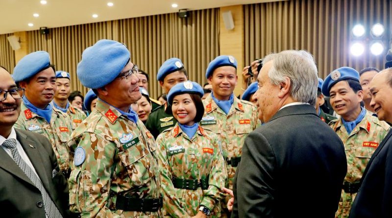 Secretary-General António Guterres (second from right) and Nguyen Xuan Phuc (right), State President of Viet Nam meets with Vietnamese Peacekeepers during a ceremony commemorating the 45th anniversary of Viet Nam’s membership in the United Nations.