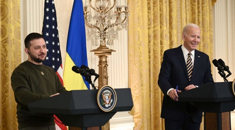 Biden Tells Zelensky and World That US Will Back Ukraine 'As Long As it Takes'