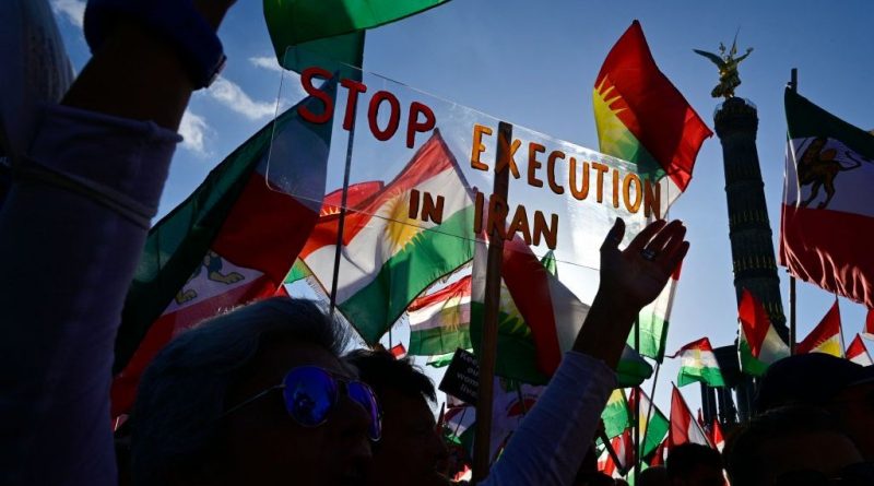 Iran Executes Prisoner Arrested in Protests