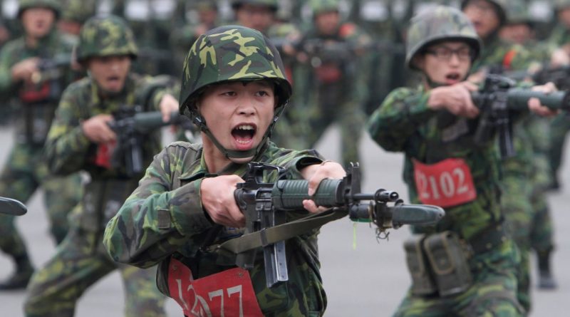 Taiwan Extends Compulsory Military Service to 1 Year