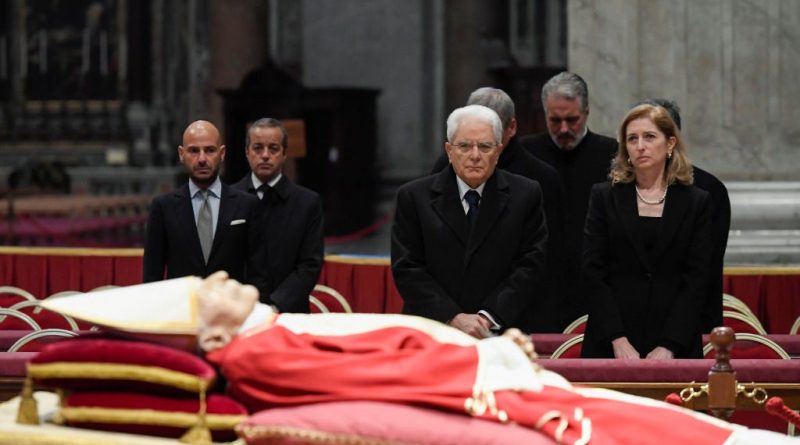Tens of Thousands View Pope Benedict’s Body at Vatican